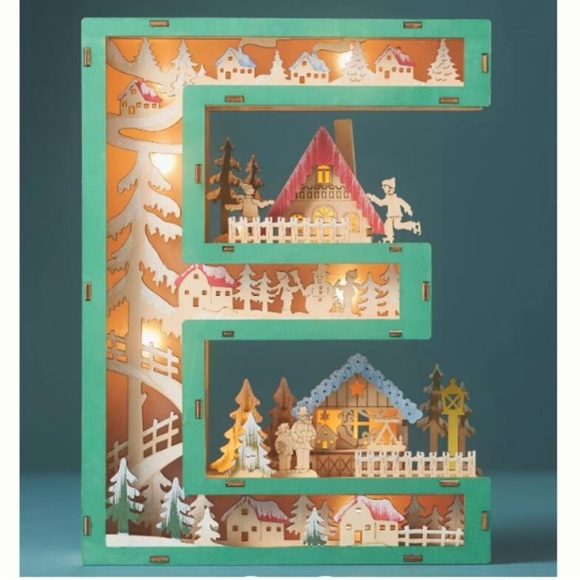 Anthropologie Winter Wonderland Light-Up Monogram Letter ENEW